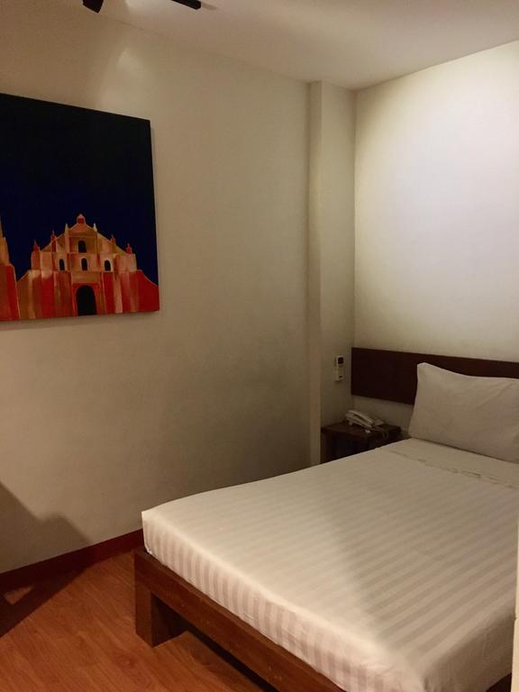Ilocos Rosewell Hotel Ruang foto